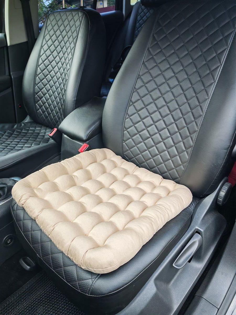 снимок Подушка автомобильная на сиденье "АВТО-БИО" бежевая 50*45 от магазина BIO-TEXTILES ОПТ