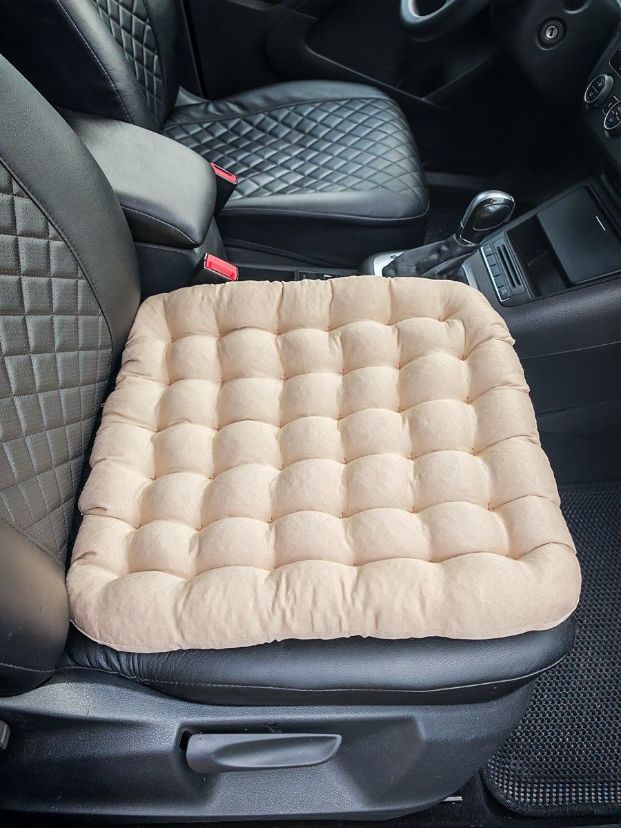 снимок Подушка автомобильная на сиденье "АВТО-БИО" бежевая 50*45 от магазина BIO-TEXTILES ОПТ