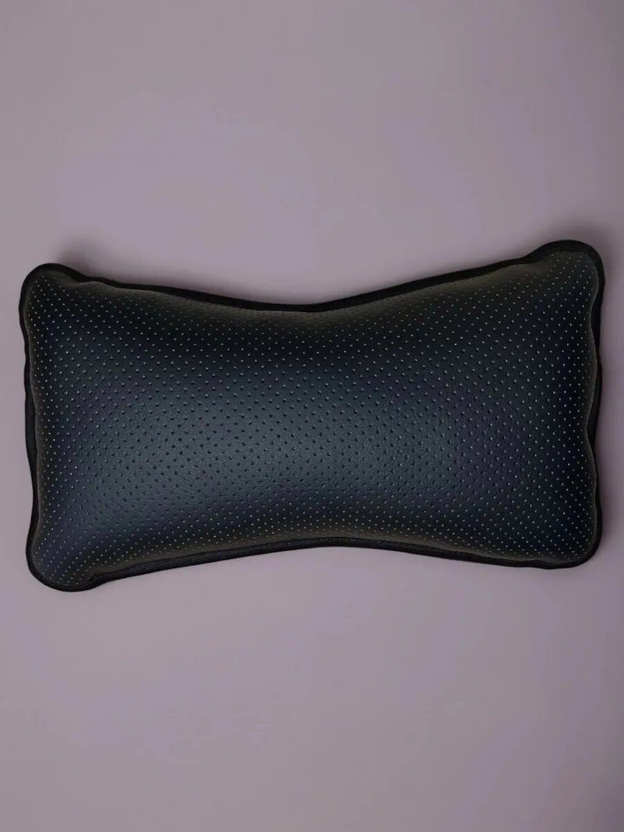 снимок Подушка автомобильная на подголовник 20х35 из экокожи от магазина BIO-TEXTILES ОПТ
